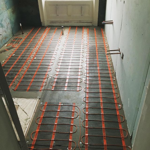 Electic underfloor heating - the Mount